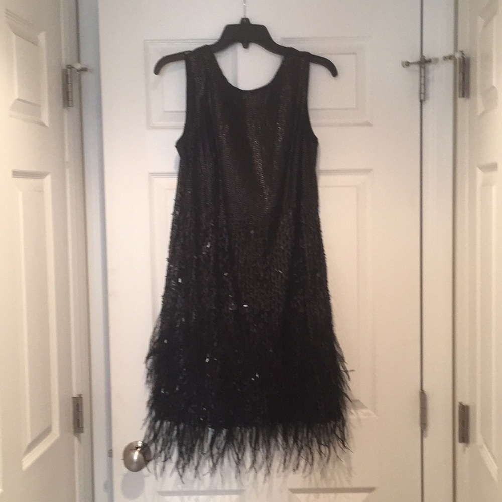 Black flapper style dress - sequins and feathers